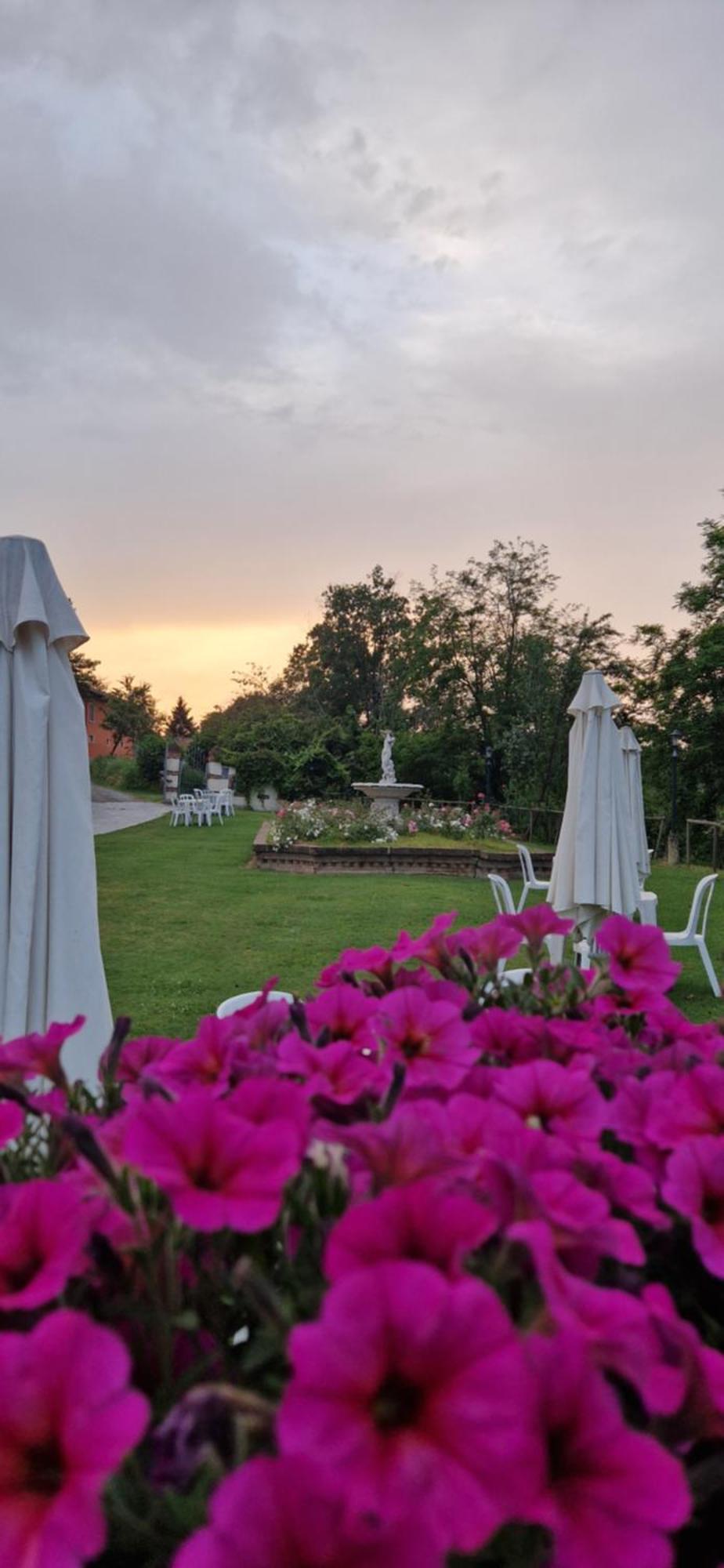 Lalunanera Cortazzone Buitenkant foto